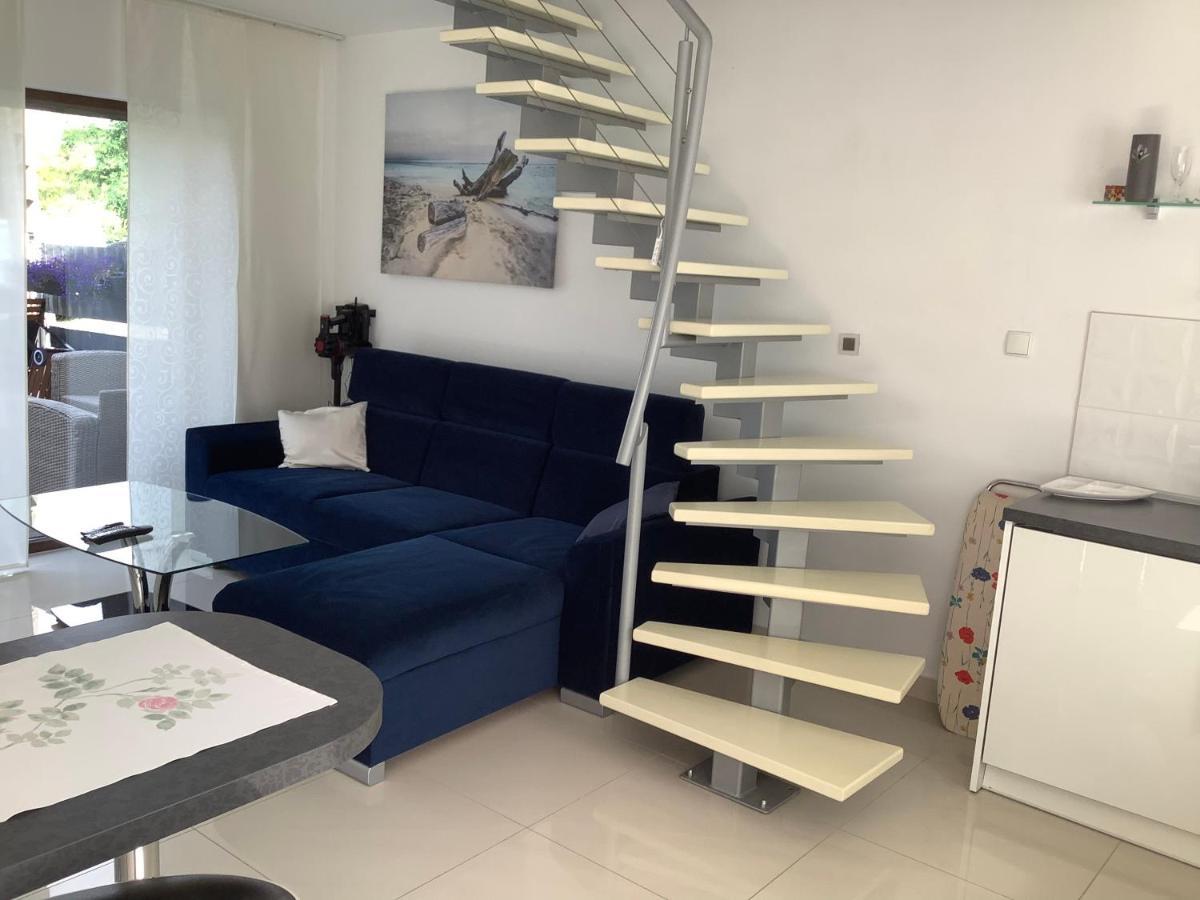 Kris Apartment